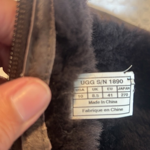Ugg dark brown size 10 side zip boots! - Picture 7 of 8